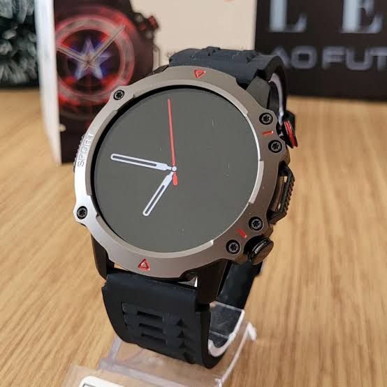 B8S A BLACK SMART WATCH
