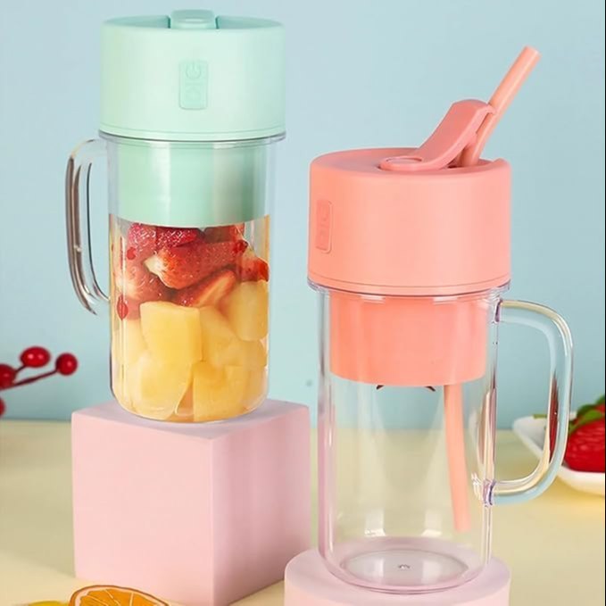 Rechargeable Mini Portable Juicer Blender