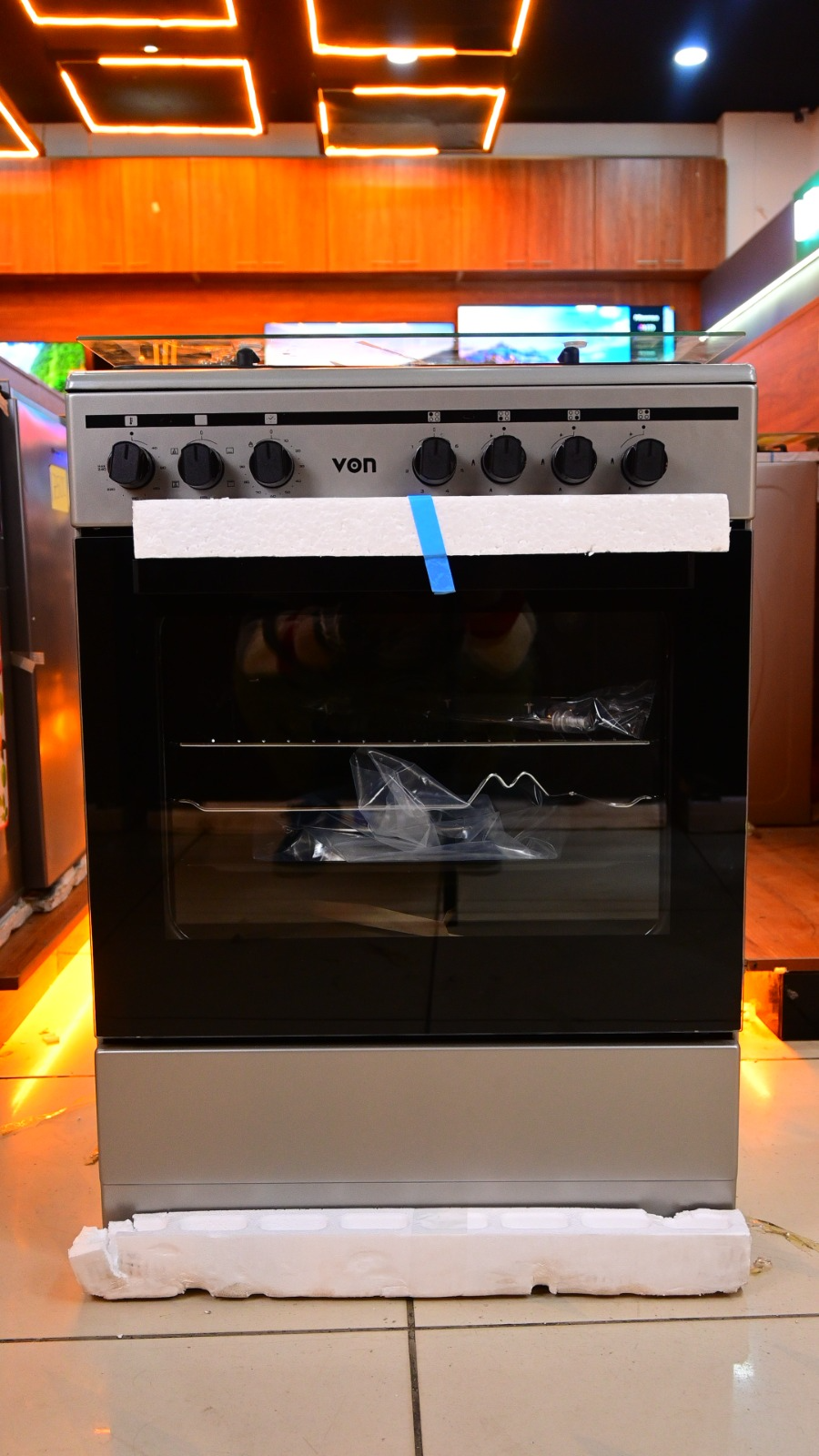 VON VCF663161FSX Freestanding Cooker – 3 Gas + 1 Electric Burners, Cast Iron Pan Support, Flame Failure Device