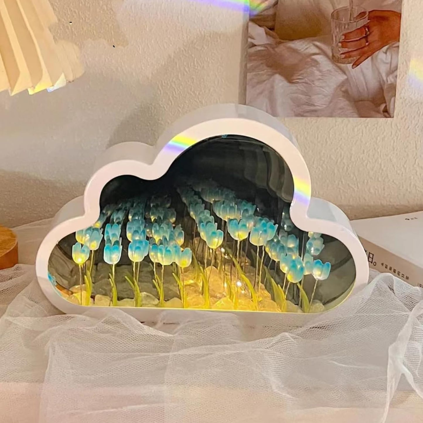Cloud Tulip creative lamp